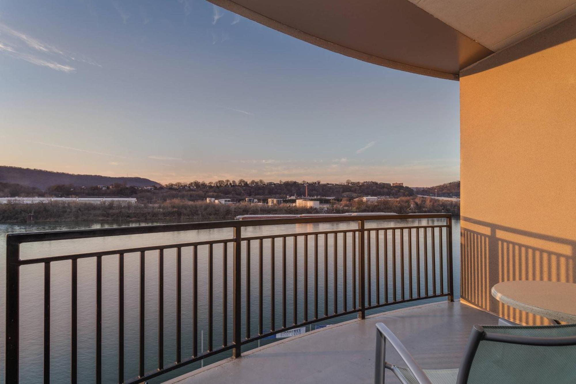 Springhill Suites By Marriott Downtown Chattanooga/Cameron Harbor Dış mekan fotoğraf